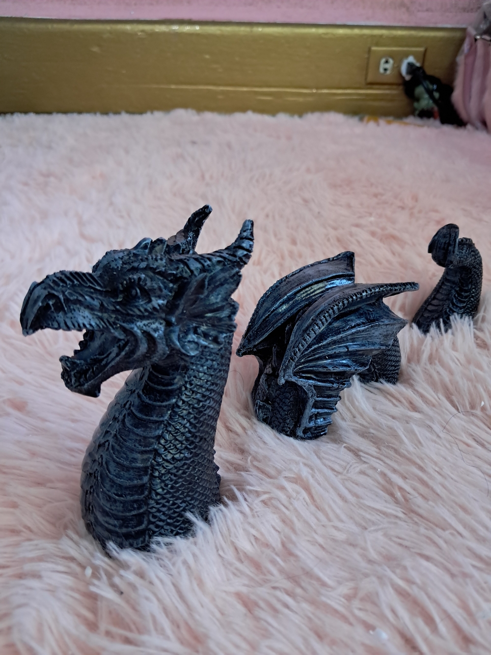 EARTHBOUND Black Dragon Figurine Set - 3-Piece Sculptural Accents! Nwot!
